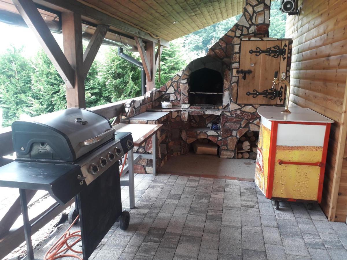 Jaskowa Bieszczady Z Basenem *