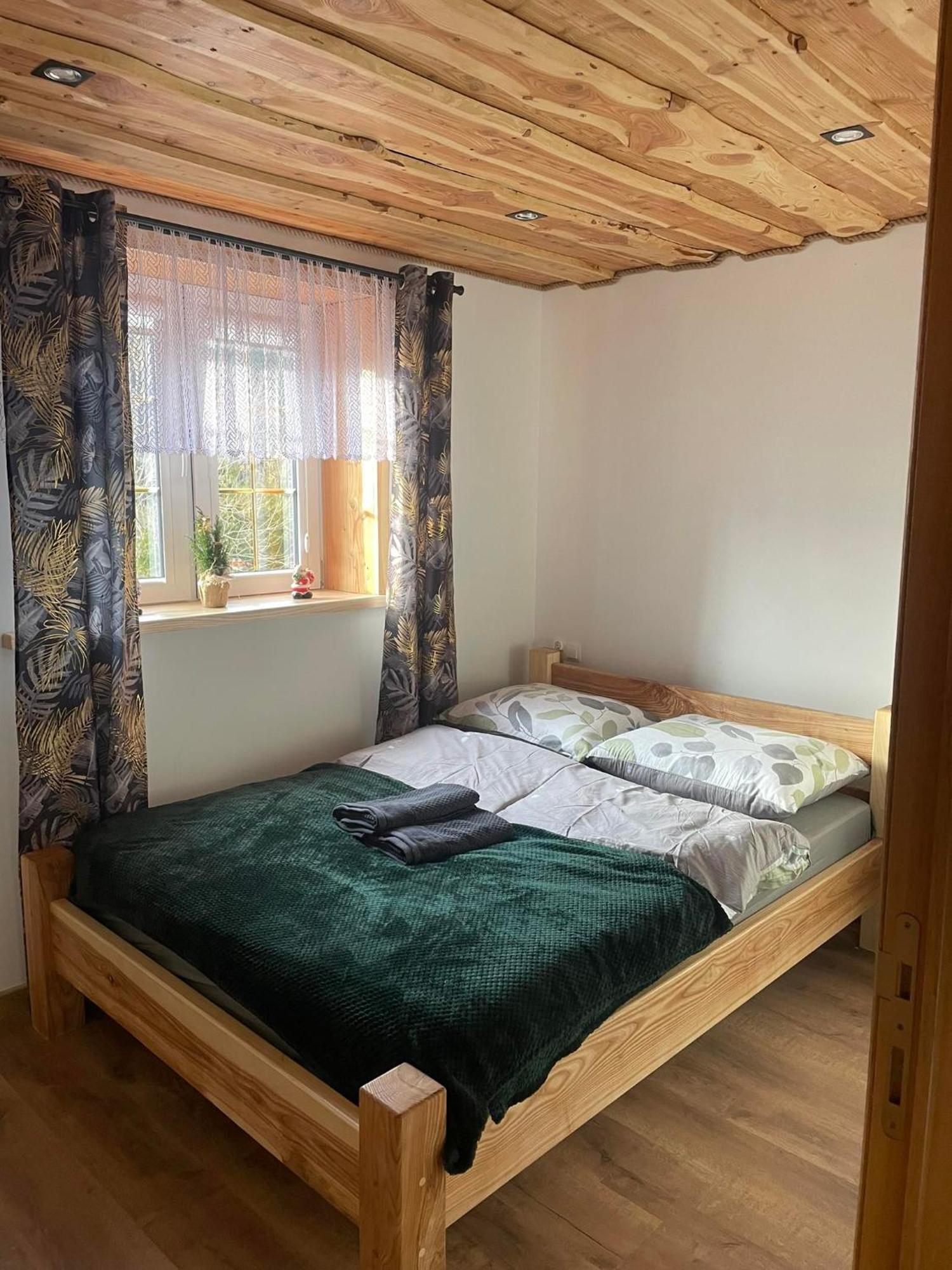 Jaskowa Bieszczady Z Basenem